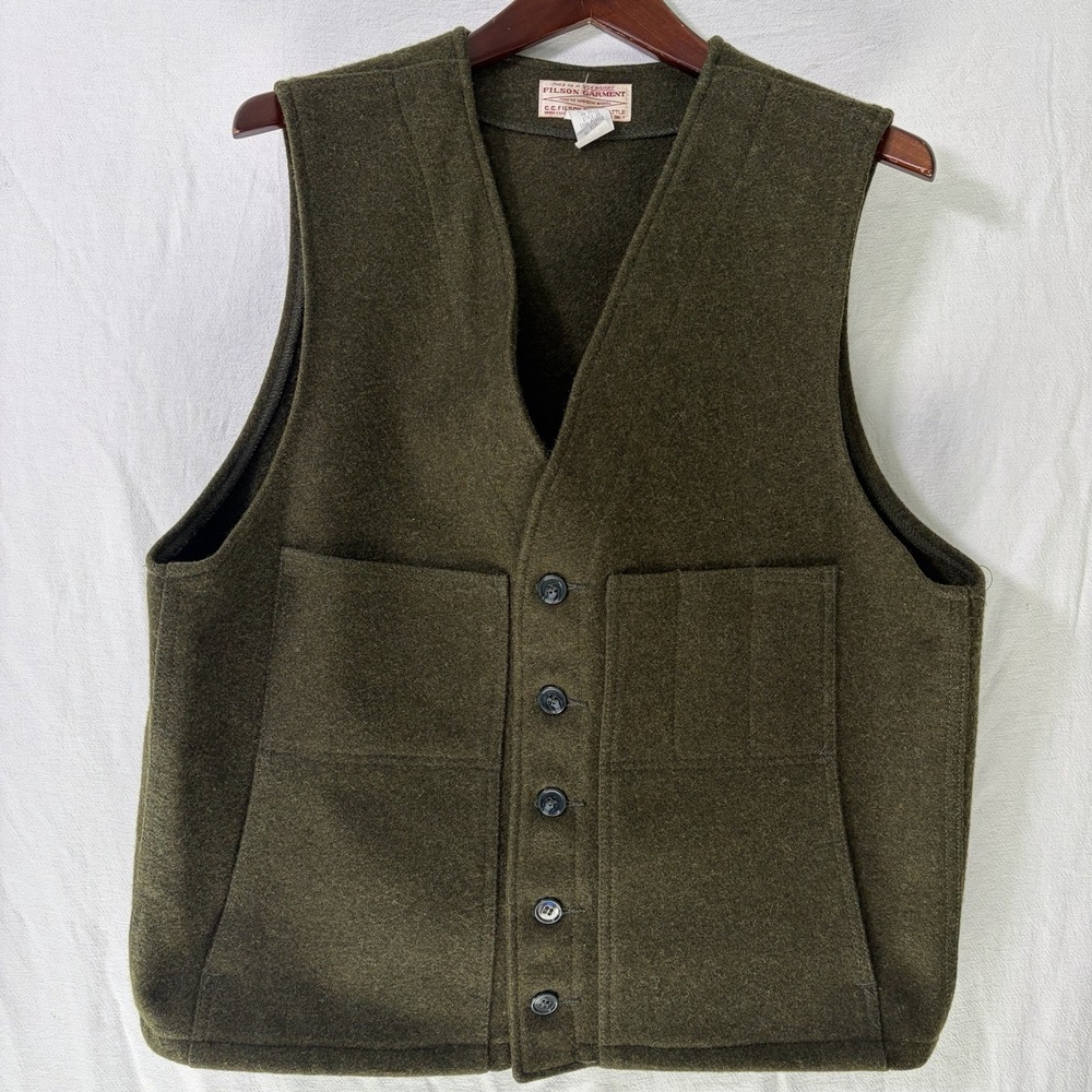 VTG C.C Filson Wool Vest Mens Size 46 Green USA Made Style 20 Hunting Workwear